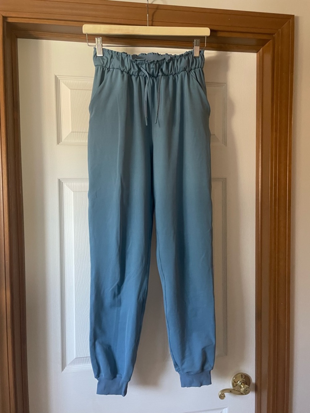 Lululemon stretch high rise joggers
